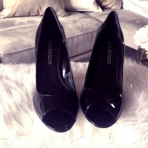 Enzo Angiolini Black Pumps Size 5M